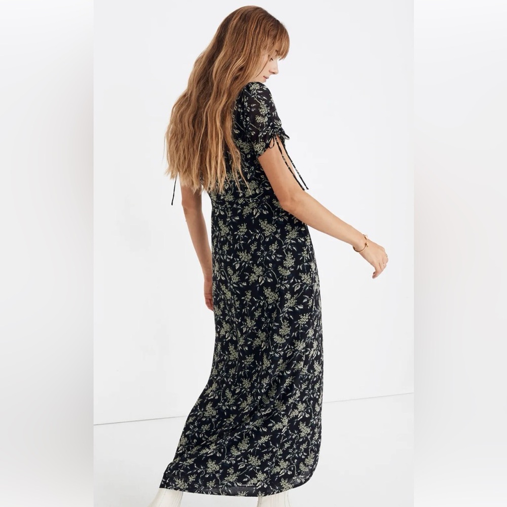 Madewell Tulip-Sleeve Maxi Dress in Antique Flora - Picture 4 of 10